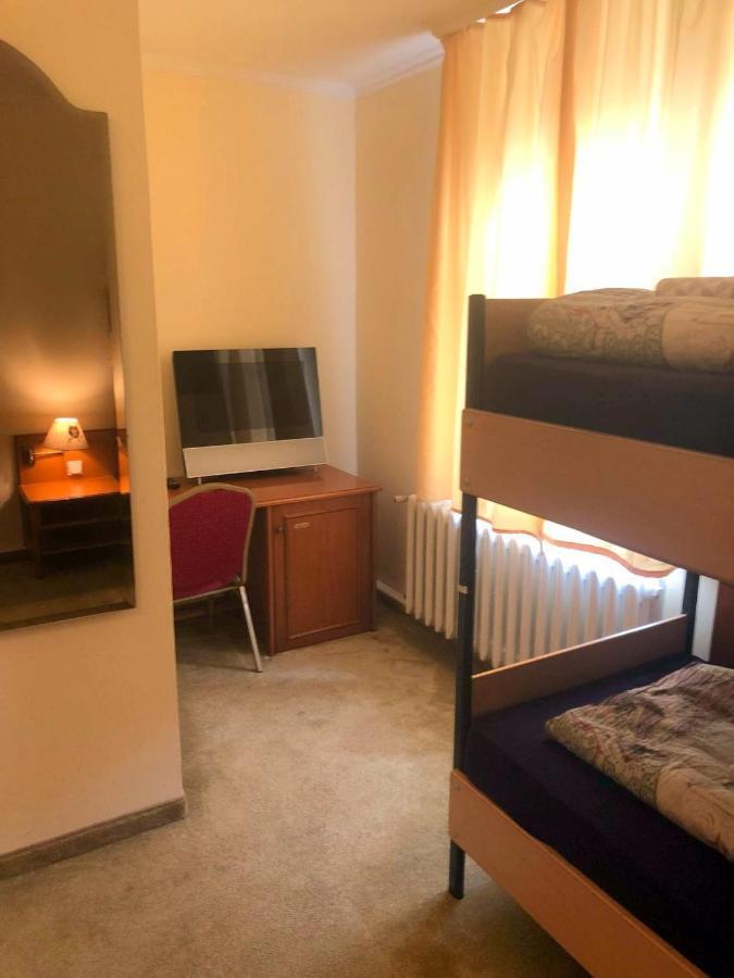 Monteurzimmer Riesa Ngoại thất bức ảnh